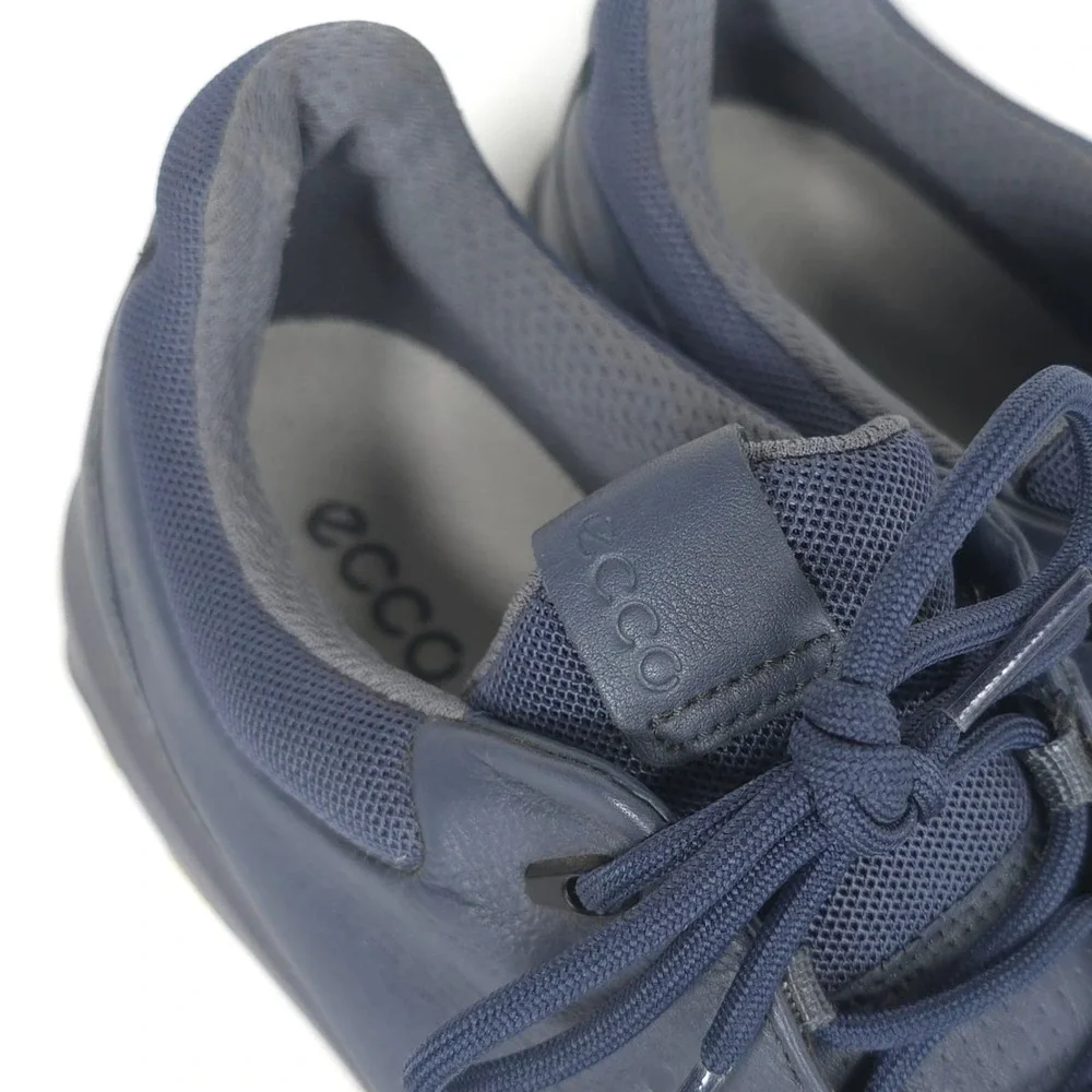 Ecco these golf